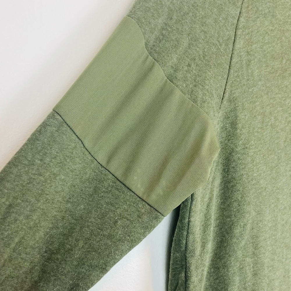 Gymshark cowl neck hunter green sweatshirt with mesh panels. Size XS - Picture 2 of 6